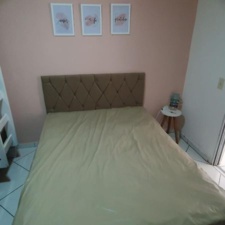 Apartamento Pe Na Areia Ubatuba Esterno foto